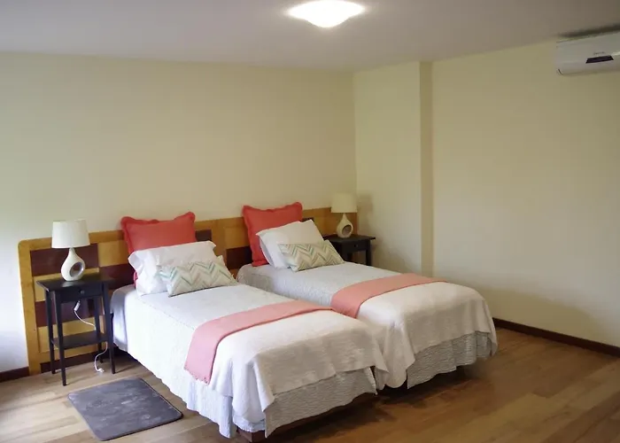 Casinhas Da Laurissilva Lodge